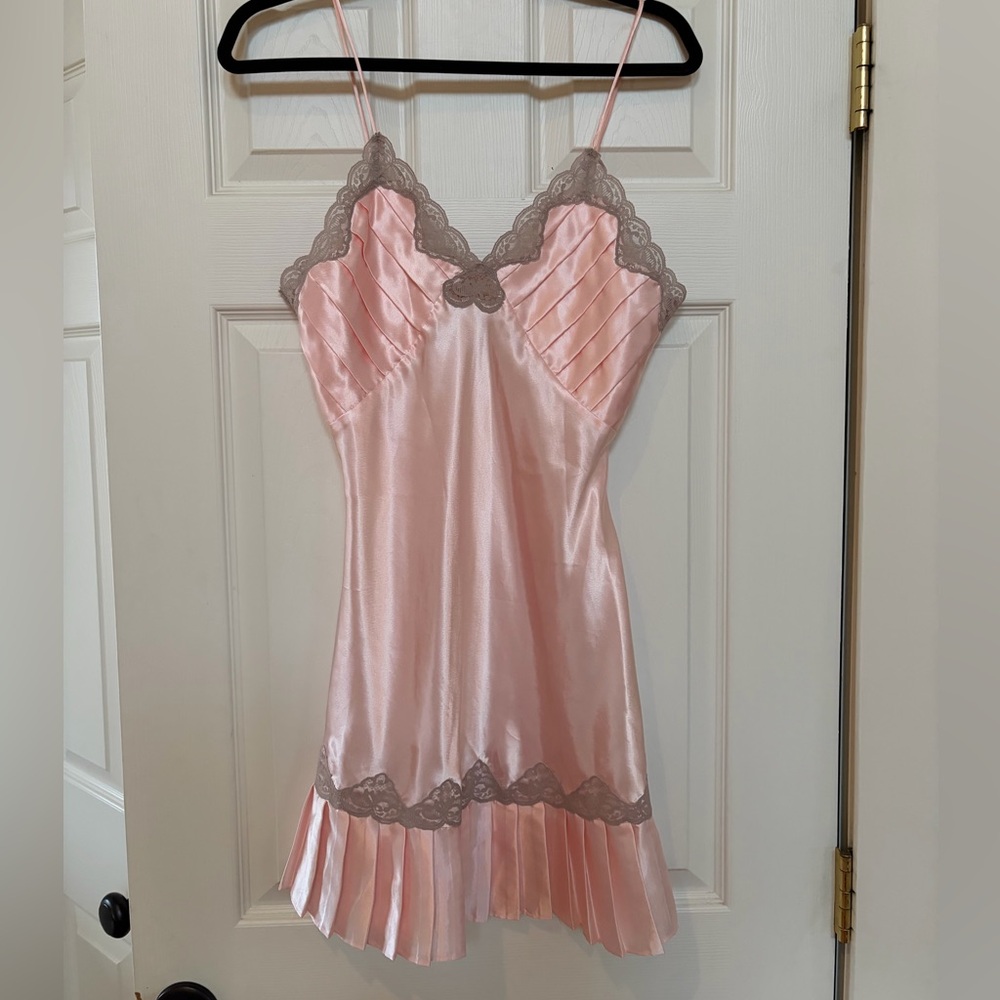 Victoria's Secret Pink and Gray Satin Chemise pleated vintage